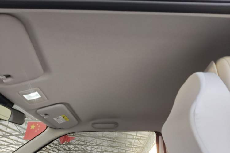 Used CHANGAN NEVO Lumin 2025 301km Honey Dew Edition