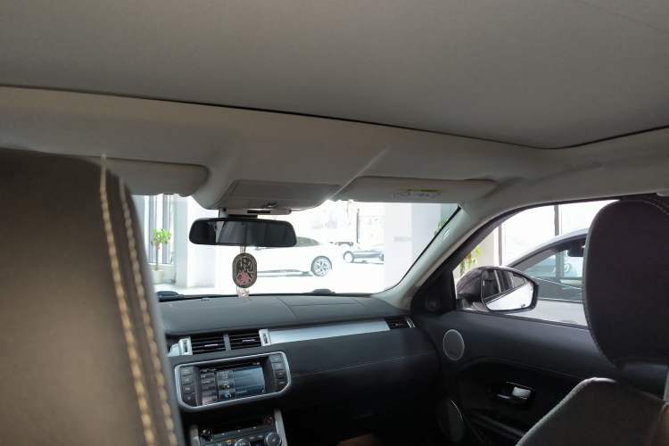 Used Land Rover Range Evoque 2014 2.0T 5-Door Ignite Edition
