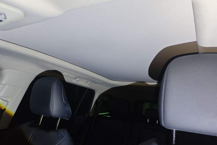 Used Toyota Highlander 2022 Dual-Engine 2.5L Four-Wheel Drive Supreme Edition 7-Seater Headliner