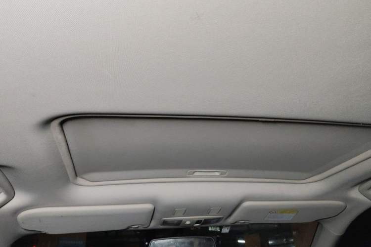 Used Mitsubishi Outlander 2020 2.0L Two-Wheel Drive Enjoyment Version 5 Seats Headliner