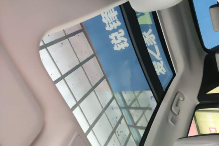 Used Ford Escape 2020 EcoBoost 245 Two-Wheel-Drive Titanium Edition
