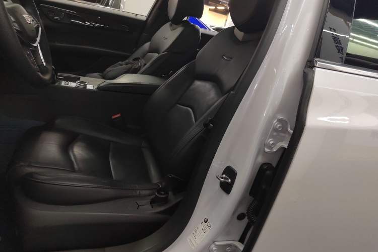 Used Cadillac CT6 2021 28T Leading Super Cruise Version
