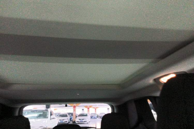 Used Jeep Renegade 2018 Connected Large Screen Version 180T Automatic High-Energy Edition Headliner