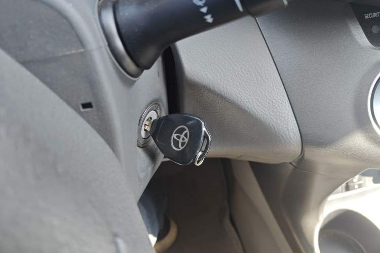 Used Toyota RAV4 2010 2.0L Manual Deluxe Upgrade