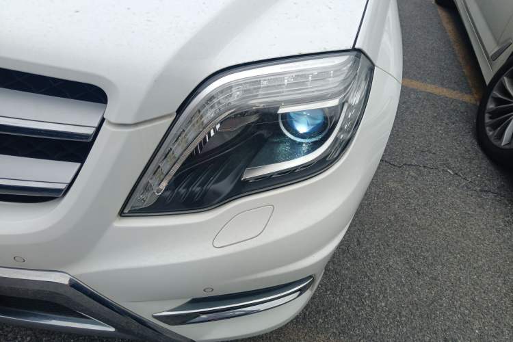 Used Mercedes-Benz GLK-Class 2015 GLK 260 4MATIC Fashion Edition Ultimate Version
