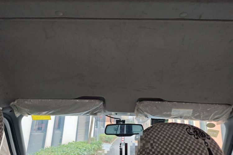 Used JMC Transit 2017 2.8T Commercial Version Short Wheelbase Mid-Roof 6/7/8-Seater JX493