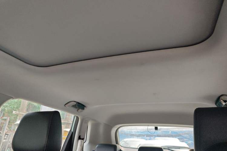 Used Wuling Asta 2021 1.5T CVT Starlight Edition Headliner