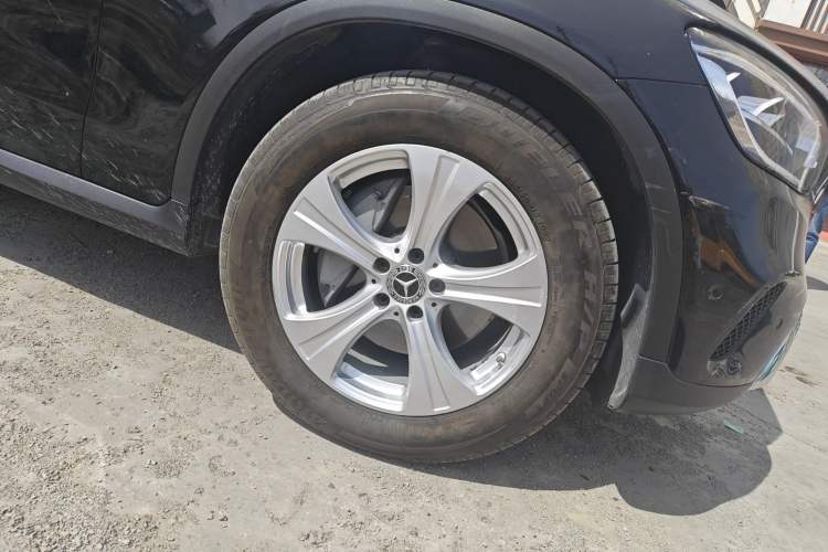 Used Mercedes-Benz GLC 2020 GLC 260 L 4MATIC Dynamic Model
