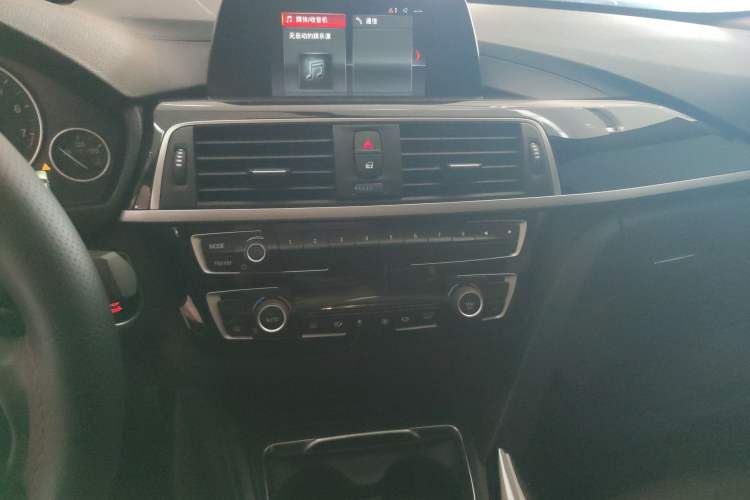 Used BMW 3 Series 2018 320Li Fashion Model