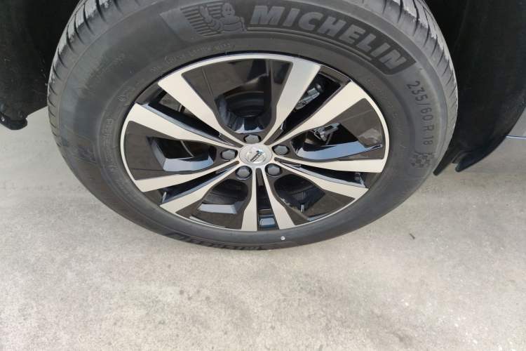 Used Volvo XC60 2024 B5 4x4 Smart Luxury Edition