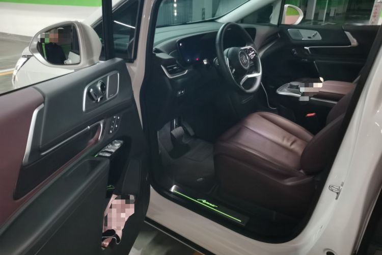 Used Buick Century 2023 2.0T Seven-Seater Yinshi Edition Driver Seat