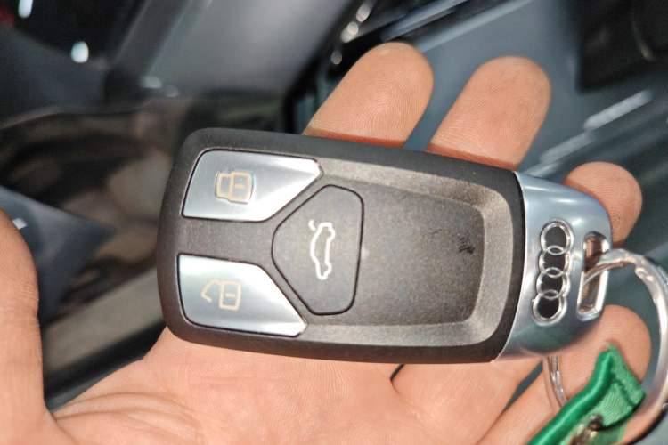 Used Audi A4L 2018 30th Anniversary Edition 40 TFSI Trendy Model