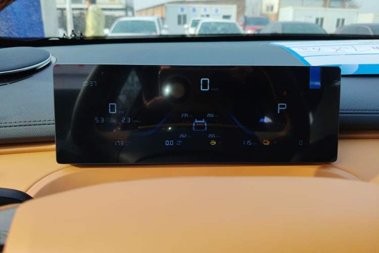 Used Geely Galaxy Galaxy Xingjian 7 EM-i 2025 55 km Launch Edition