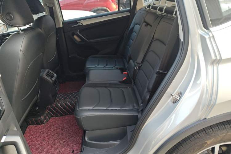 Used Volkswagen Tiguan L 2018 330TSI Automatic Two-Wheel Drive Luxury Edition
