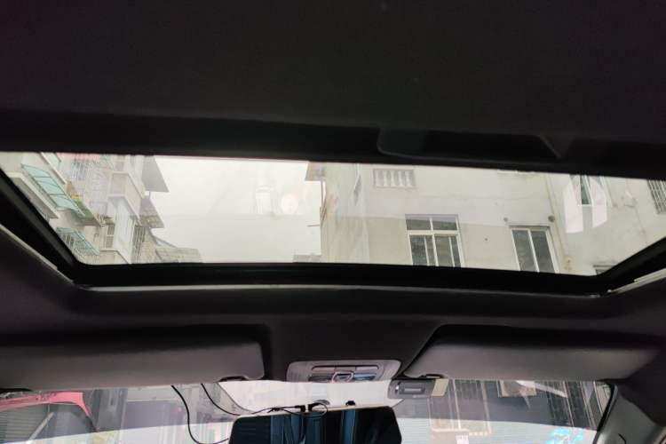 Used Brilliance V3 2015 1.5L Automatic Smart Version