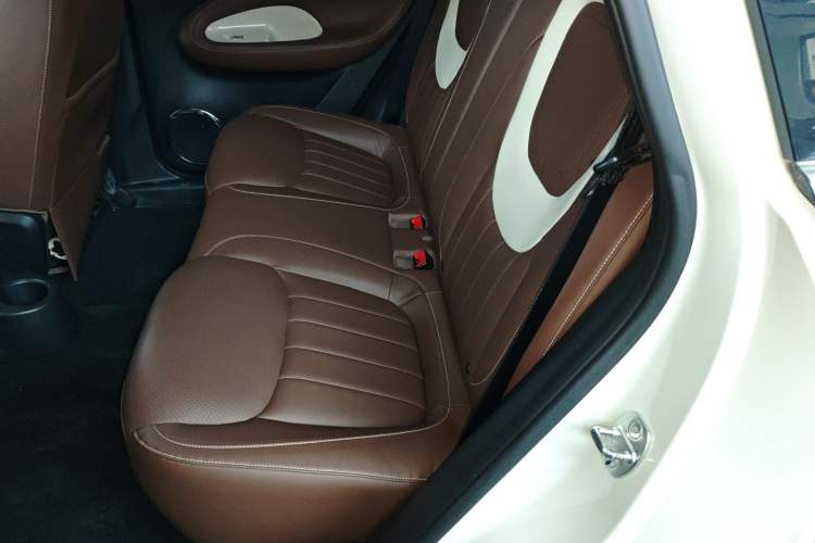 Used Wuling Bingo 2023 333 km Lingxi Connected+ Version
