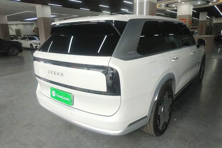 Used Zeekr 9X 2025 Ultra Edition 70kWh Rear Right 45 Deg