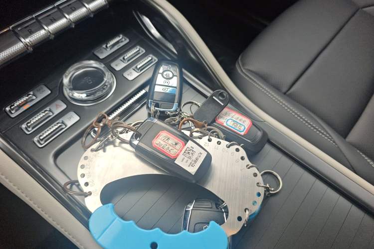 Used Lincoln Nautilus 2025 2.0T All-Wheel-Drive Luxury Hybrid Edition
