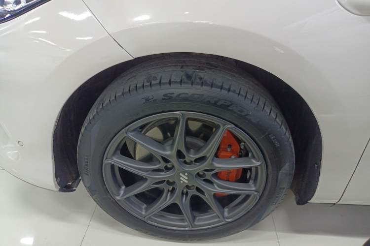 Used IM LS6 2023 Max Standard Edition
