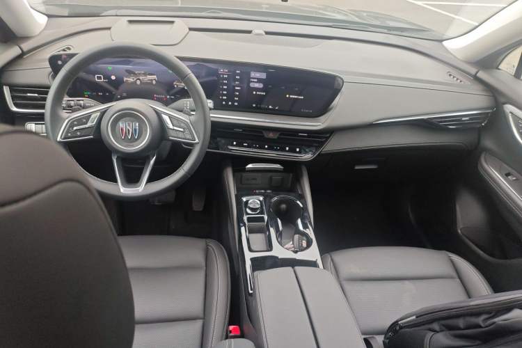 Used Buick Envision 2025 25T Entry-Grade Platinum Edition
