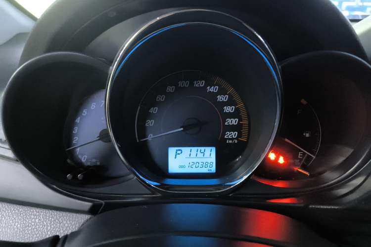 Used Toyota YARiS L Zhi Xuan 2020 X-Trail X 1.5L CVT Leading Edition