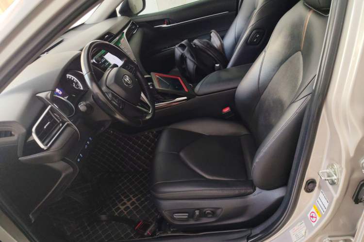 Used Toyota Camry 2018 2.0G Luxury Edition Left Front Seat