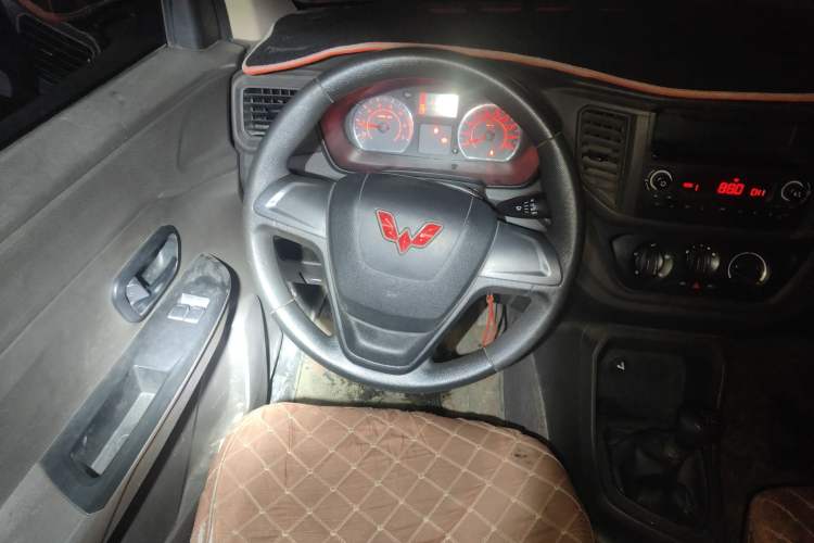 Used Wuling Hongguang V 2021 1.5L Jingqu Version LAR