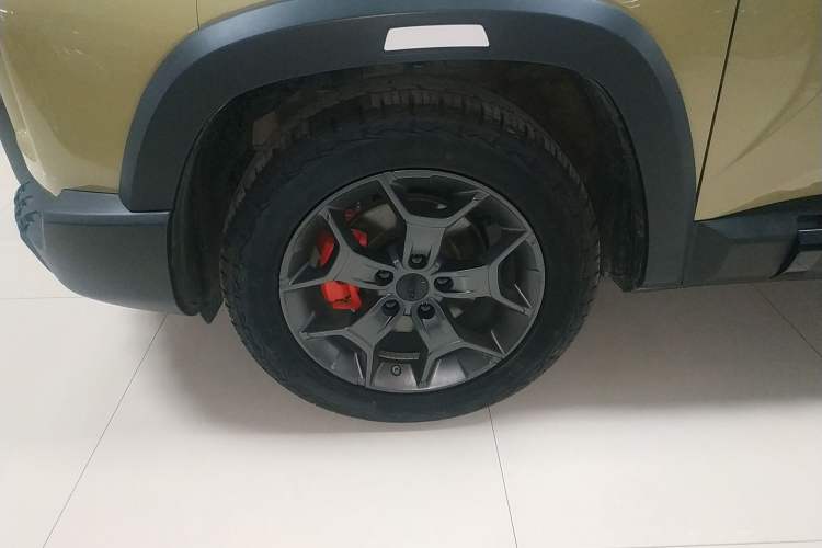 Used Geely Auto Cowboy 2025 1.5TD Fun-Offroad Version Left Front Wheel Hub