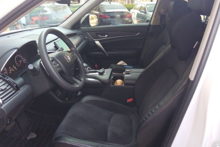 Used Honda Avancier 2019 240TURBO Two-Wheel Drive Elite Edition Left Front Seat