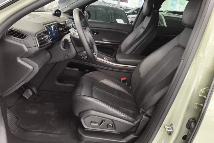 Used Nio ES6 2019 420 km Sport Version Left Front Seat
