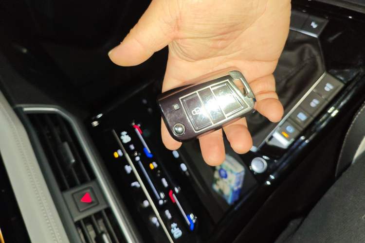 Used Volkswagen Tayron 2025 Zhongxiang Version 300TSI
