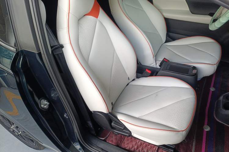 Used Chery QQ Little Ant 2024 Facelifted 321km Beloved Edition Right Front Seat