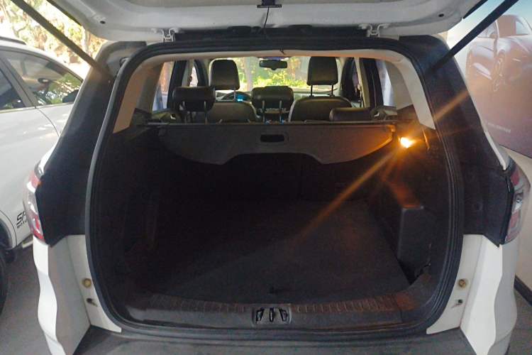 Used Ford Kuga 2018 EcoBoost 180 Two-Wheel-Drive Platinum Edition