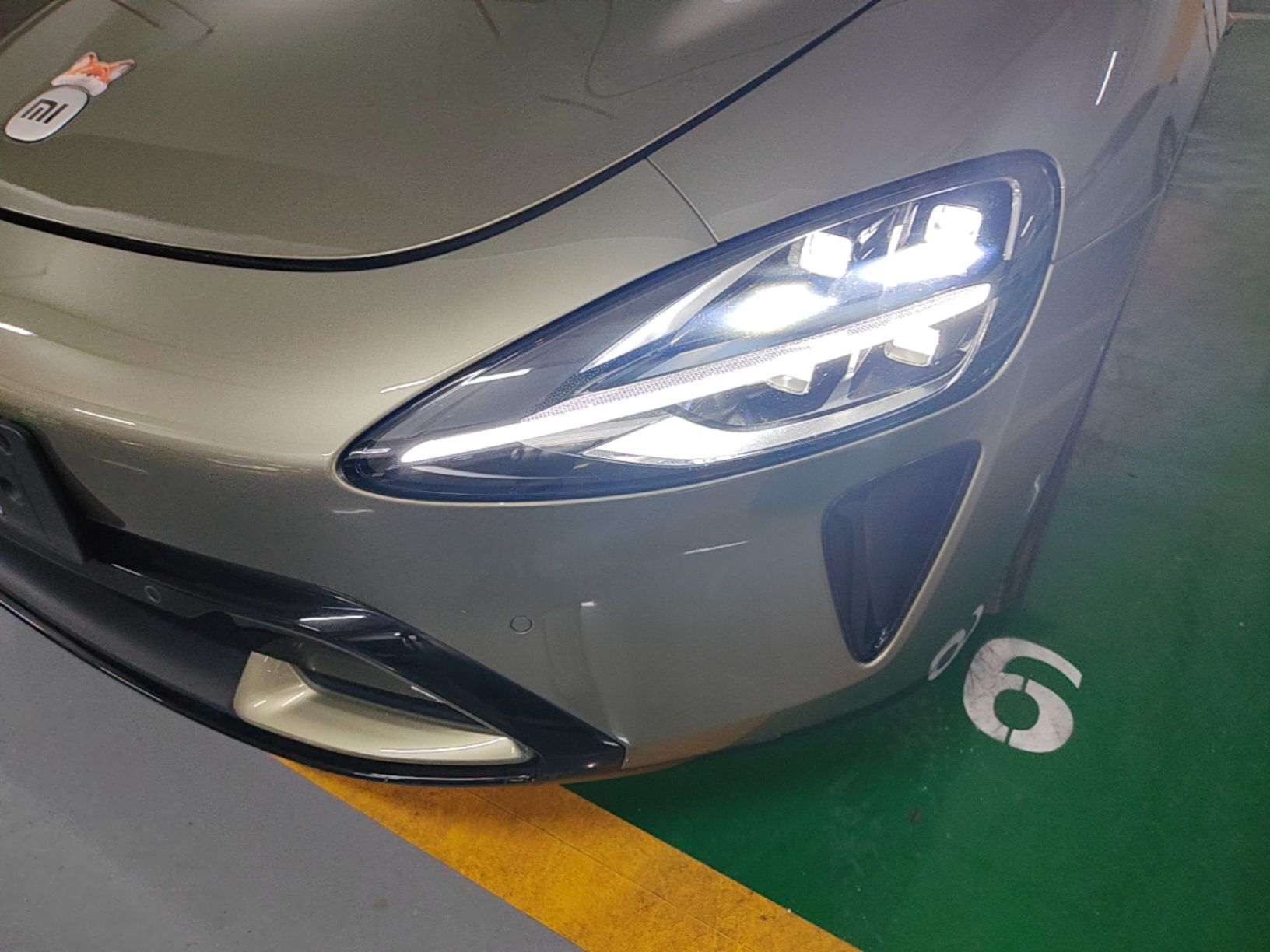 Xiaomi Auto SU7 2024 Rear-Drive Standard Founder Edition — снимка 8