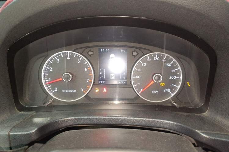 Used Yema T70 2016 Upgraded Model 1.8T CVT Flagship Edition
