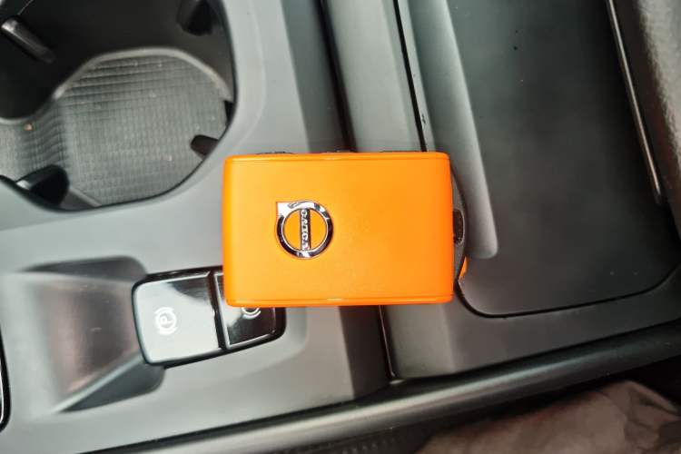 Used Volvo XC40 2022 T4 Four-Wheel Drive Smart & Stylish Edition
