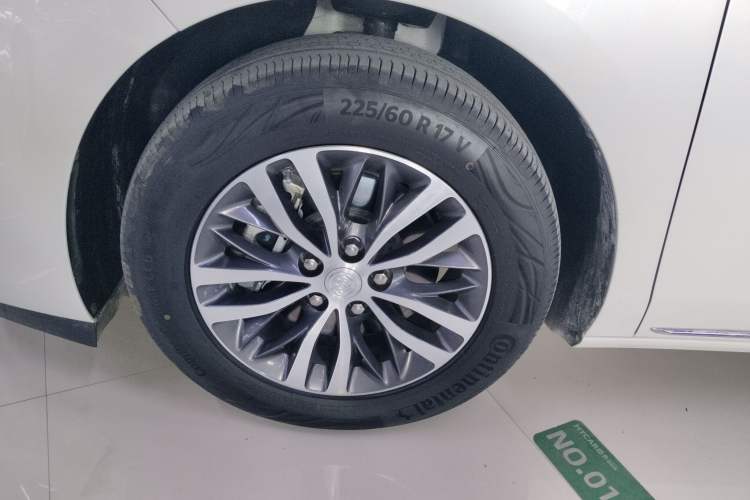 Used Buick GL8 2023 ES Lu Zun Comfort Model
