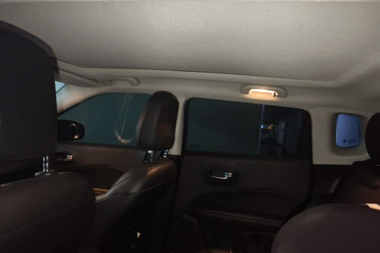 Used Jeep Compass 2017 200T Automatic Family Edition Headliner