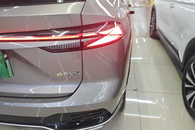 Used Roewe RX5 New Energy 2023 eRX5 Super Hybrid Premium Edition
