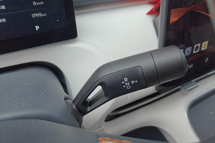 Used Geely Galaxy Galaxy Xingjian 7 EM-i 2025 120km Exploration+ Version