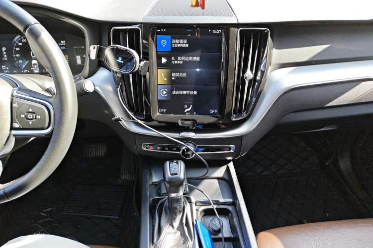 Used Volvo XC60 2019 T5 4x4 Smart Edition China VI Standard
