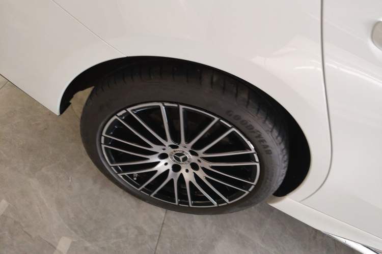 Used Mercedes-Benz C-Class 2024 C 200 L Sport Edition
