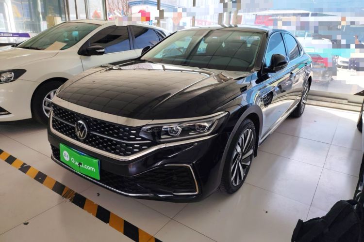 Used Volkswagen Passat 2022 330TSI Starry Luxury Edition