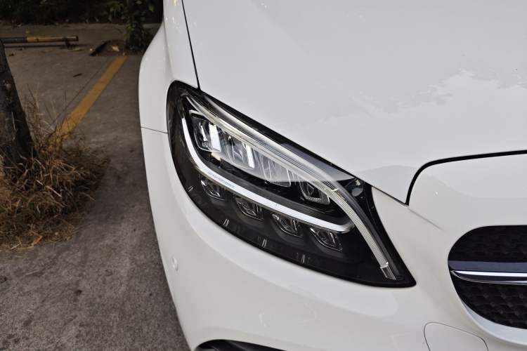 Used Mercedes-Benz C-Class 2021 C 260 L Sport Edition Star Collection Right Front Headlight