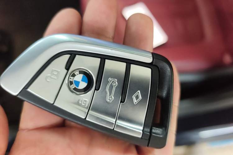 Used BMW 5 Series 2018 Restyled 530Li Luxury Edition M Sport Package
