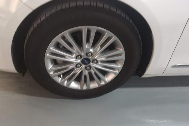 Used Ford Taurus 2017 EcoBoost 245 Fashion Edition
