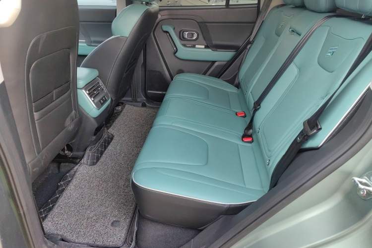 Used JETOUR Freelander 2025 2.0TD Automatic XWD Conqueror Left Rear Seat