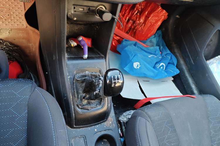 Used Baojun 310 2016 1.2L manual Comfort trim level