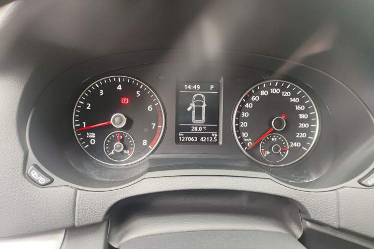 Used Volkswagen Sharan 2018 380TSI Comfort Edition 7-Seater Instrument Cluster