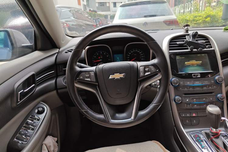 Used Chevrolet Malibu 2012 2.4L Automatic Luxury Edition